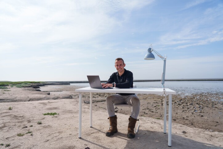 Henk in de Waddenzee